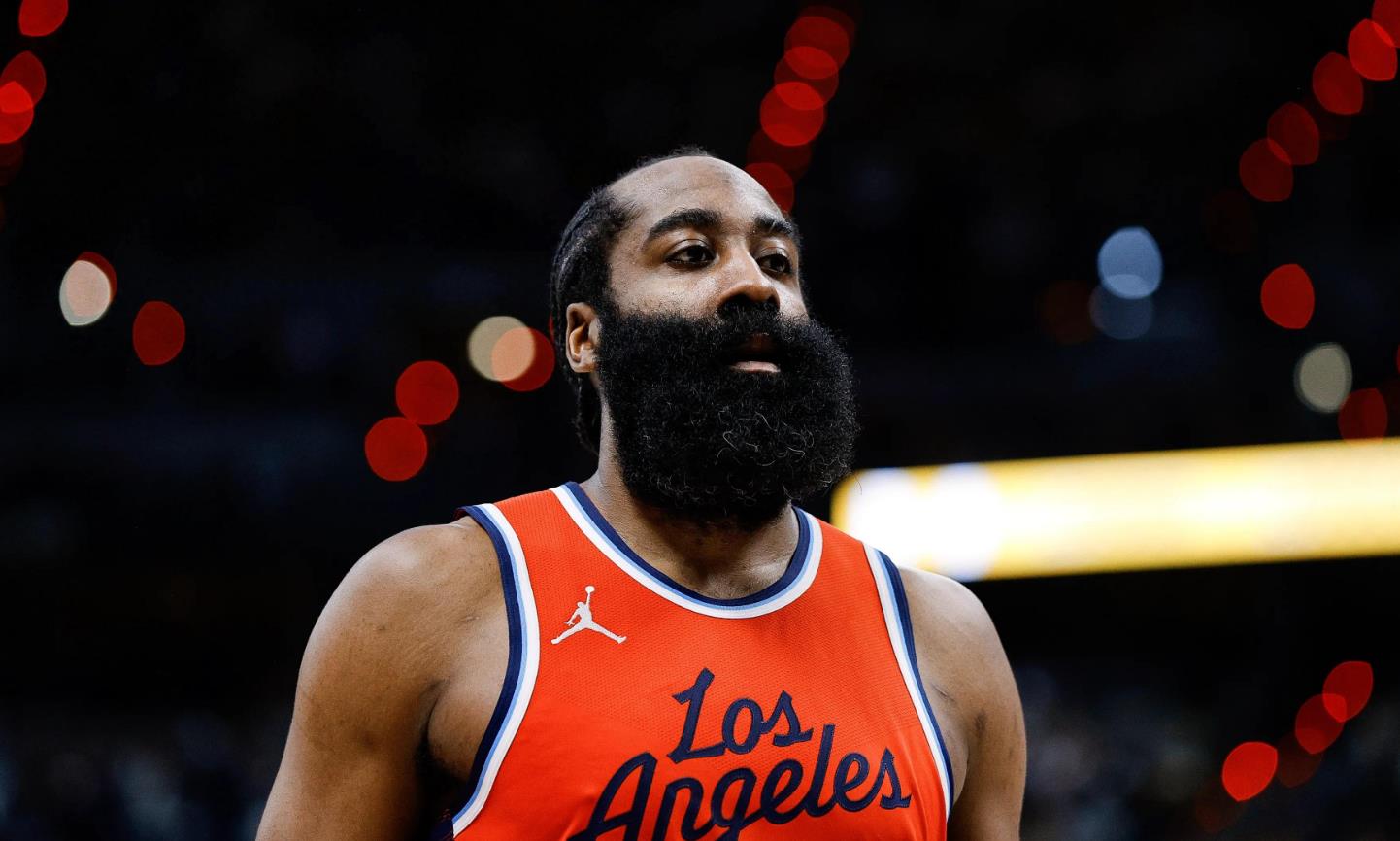 洛杉矶快船内部会议纪要流出：关键时刻主帅复盘，NBA常规赛使命明确，资深球员宣示担当的简单介绍